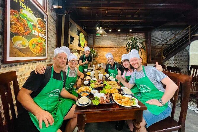Private Hanoi Cooking Class With Local Market and Guide - Key Points