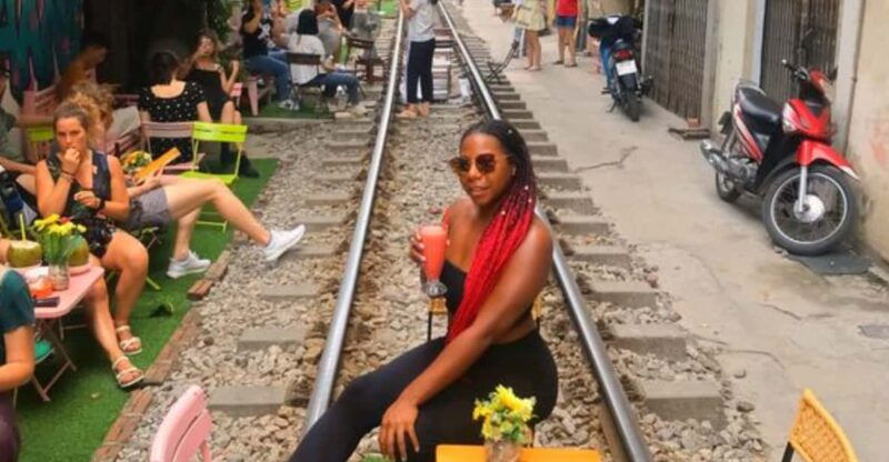 private-hanoi-food-tour-with-train-street