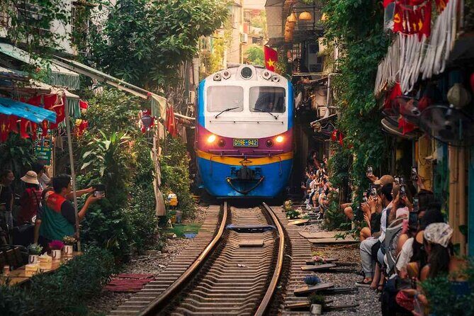 Private Hanoi Walking Tour: Local Hidden Gems and Train Street - Key Points