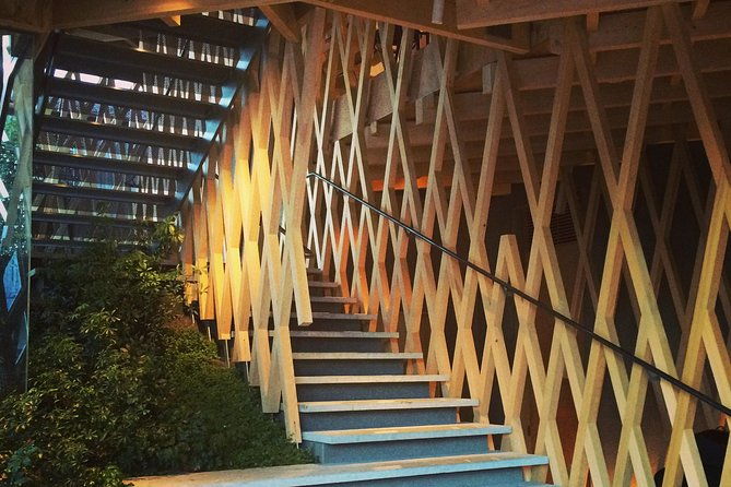 private-harajuku-omotesando-architecture-walking-tour