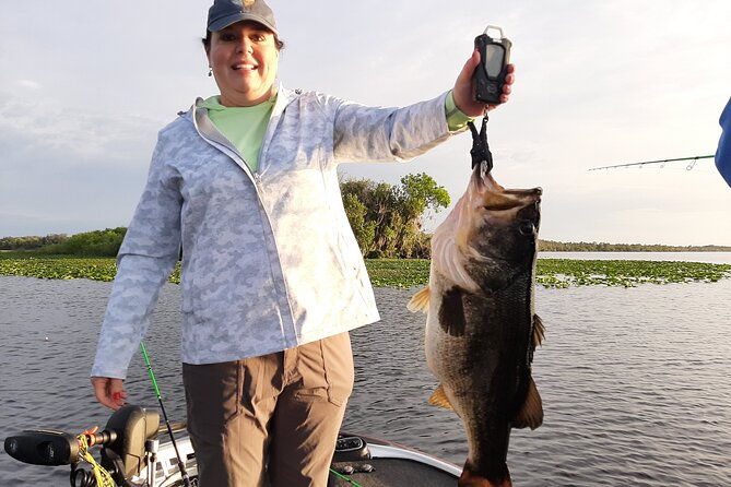 private-harris-chain-of-lakes-fishing-charter-in-florida-4-6-or-8-hours