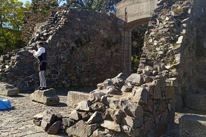 private-have-it-your-way-tour-in-colonia-del-sacramento