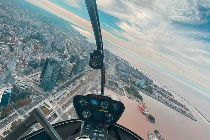 private-helicopter-flight-over-the-city-of-buenos-aires