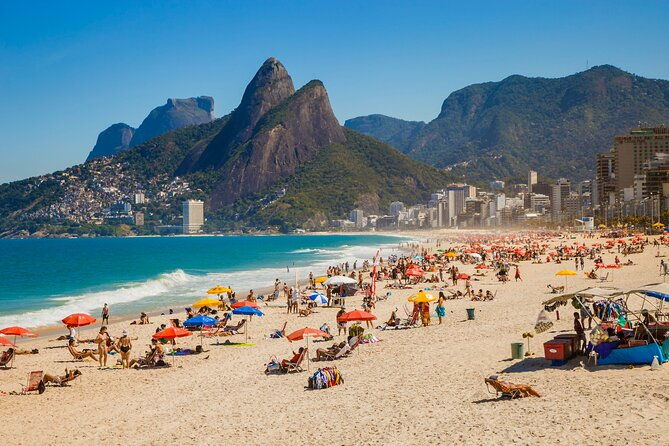 private-helicopter-tour-in-rio-de-janeiro-for-4-people-30-minutes