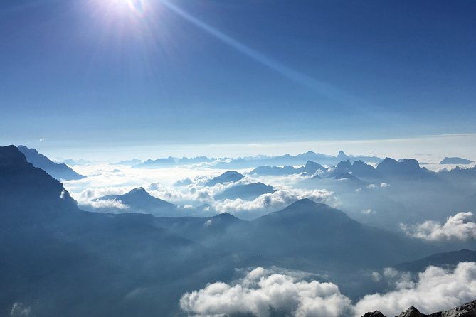 private-helicopter-tour-to-jura-and-seeland-a-beautiful-sightseeing-flight