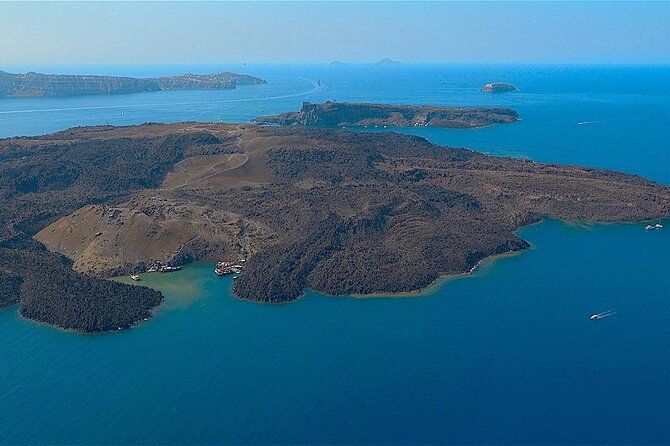 private-helicopter-transfer-from-crete-to-santorini