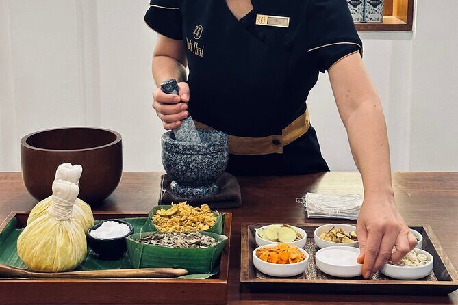 Private Herbal Compress Workshop with Massage in Thailand - The Sum Up