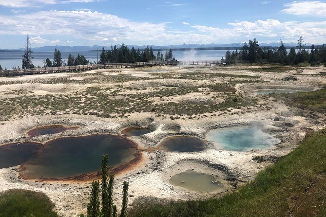private-hidden-gems-of-yellowstone-lunch-w-family-friendly-hikes-included
