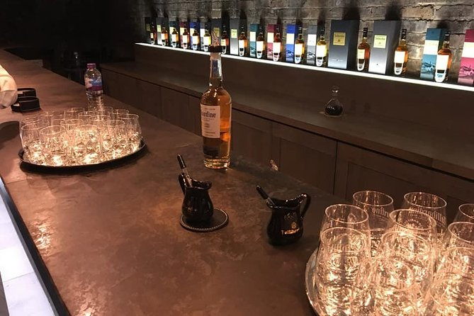 private-highland-whisky-tour-three-distilleries-from-edinburgh
