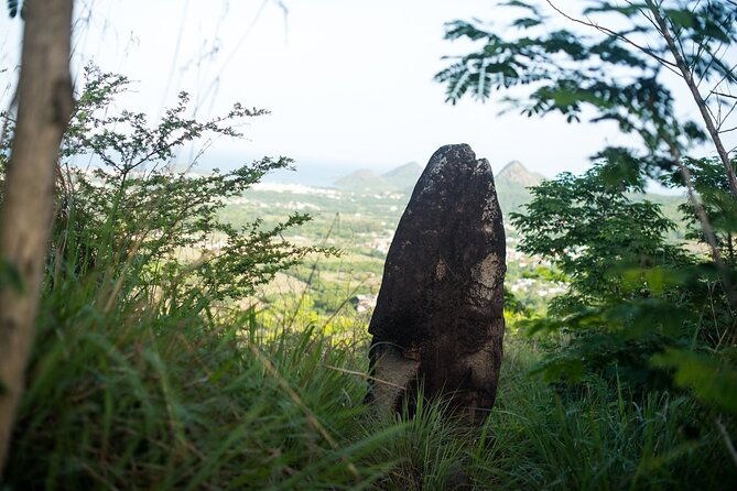 private-hike-on-the-stonehenge-of-the-caribbean-antigua