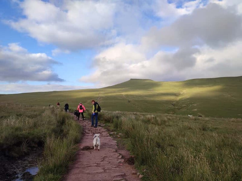 Private Hike: Pen y Fan Guided Sunset Hike Brecon Beacons - Who Should Consider This Tour?