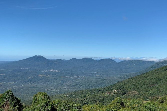 private-hike-to-active-izalco-and-cerro-verde-volcanoes-2-volcanoes-in-one-day