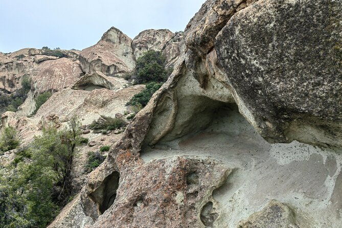 private-hiking-experience-to-el-manzano-caves