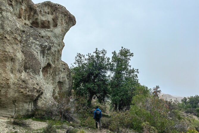 private-hiking-experience-to-el-manzano-caves