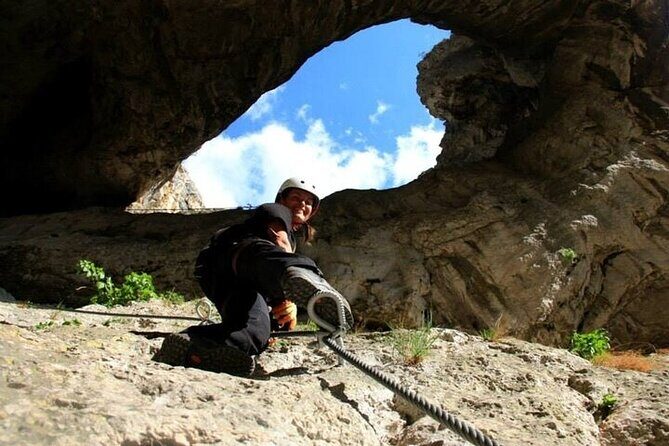 Private Hiking OR Climbing Experience in beaufitul gorges - Practical Details and Logistics