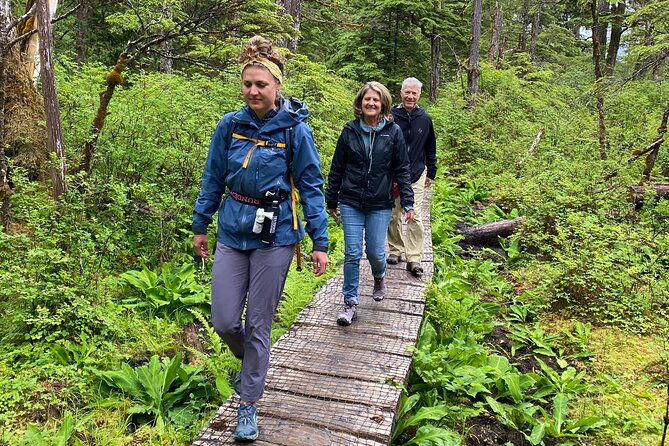 private-hiking-tour-in-sitka-alaska