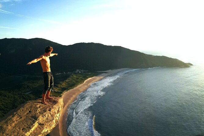 private-hiking-tour-to-lagoinha-do-leste