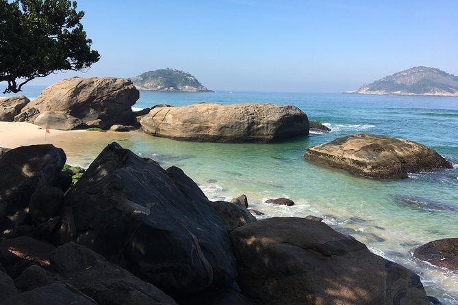 private-hiking-tour-to-telegrafo-stone-grumari-beach-by-oir-aventura