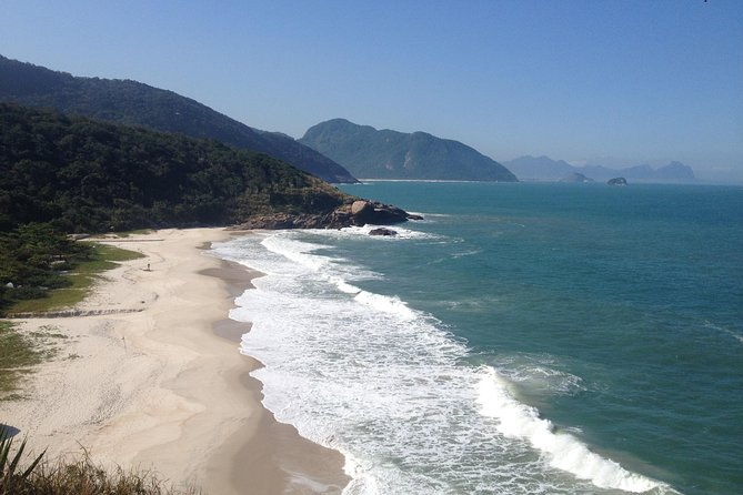 private-hiking-tour-to-wild-beaches-by-oir-aventura