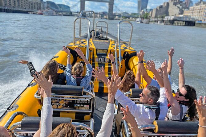 private-hire-speedboat-canary-wharf-experience-45-minutes-from-embankment