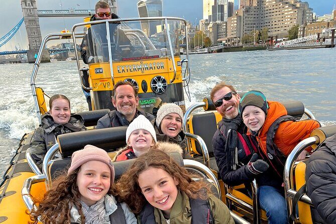 PRIVATE HIRE SPEEDBOAT 'THAMES BARRIER EXPERIENCE - 70 minutes from Embankment - Key Points