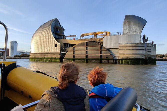 private-hire-speedboat-ultimate-tower-rib-blast-from-tower-pier-40-minutes