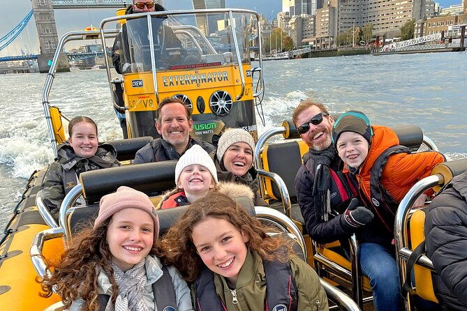 private-hire-speedboat-ultimate-tower-rib-blast-from-tower-pier-40-minutes