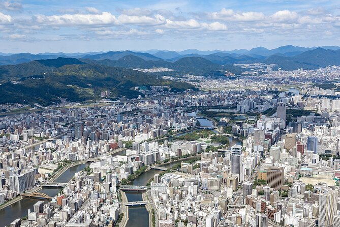 private-hiroshima-helicopter-cruising