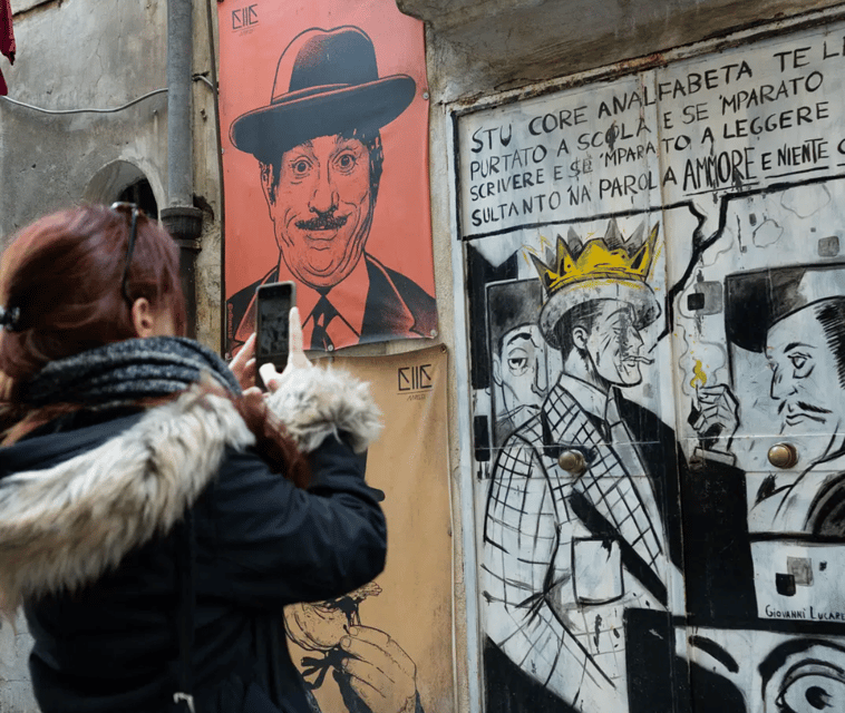 private-historical-and-street-art-walking-tour-of-naples