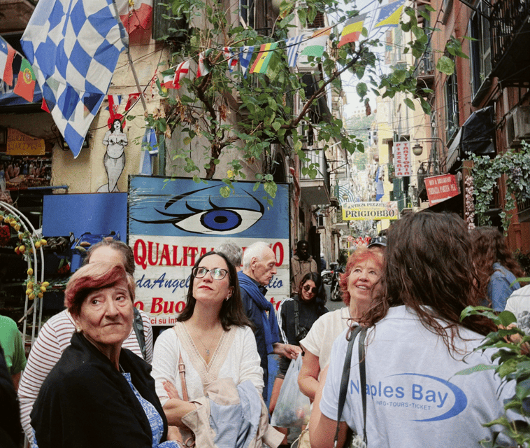 private-historical-and-street-art-walking-tour-of-naples