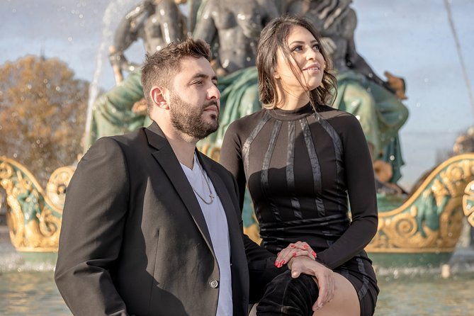 private-historical-photo-tour-in-paris