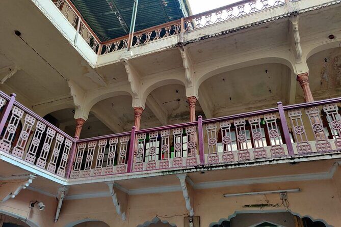 Private Historical Walking Tour in Nasiyan Jain Temple - Exploring the Itinerary