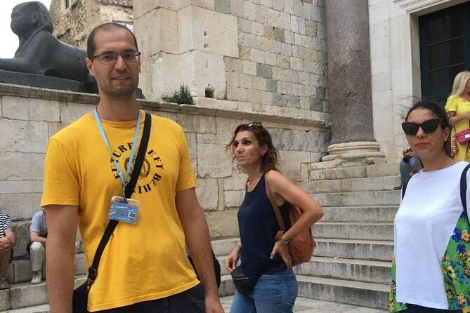 private-history-and-trivia-walking-tour-by-a-local-guide-2