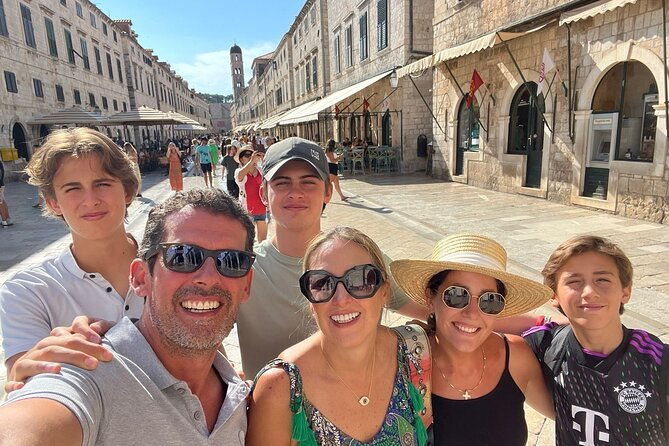 private-history-old-town-and-city-wall-tour-in-dubrovnik-2