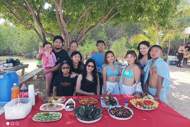 Private Honda Bay Island Hopping Tour - Transportation and Comfort