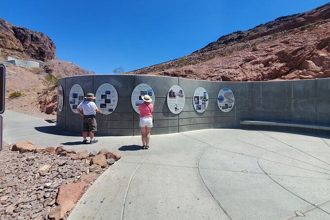 private-hoover-dam-and-valley-of-fire-combo-tour-with-brunch