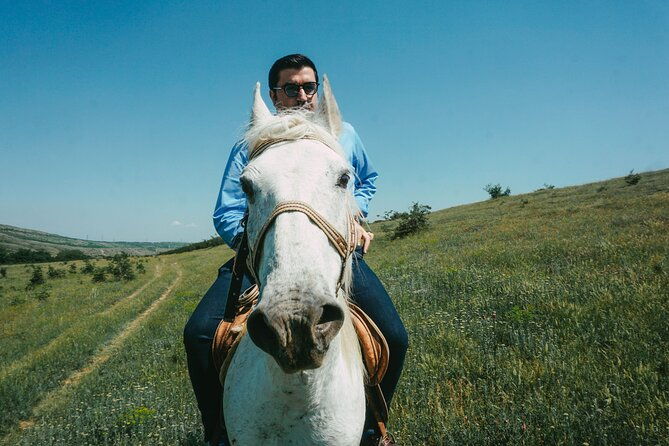 private-horse-riding-adventure-in-tbilisi