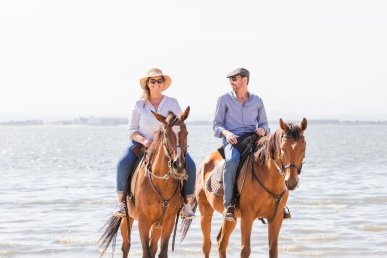 private-horseback-riding-on-the-beach-2