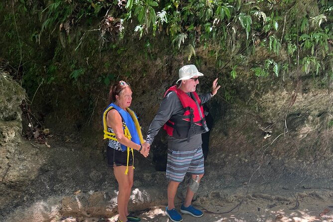 private-horseback-riding-swim-blue-hole-secret-falls