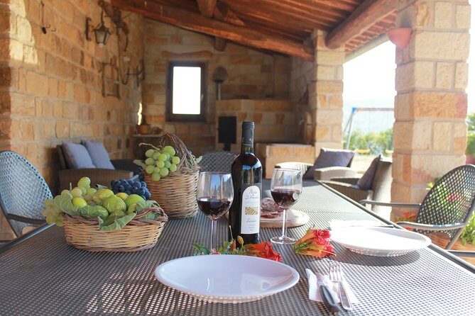 Private Horseback Riding Tour in Sicilian Countryside + Tradional lunch - An Authentic Slice of Sicily: From Pickup to Post-Ride Feast