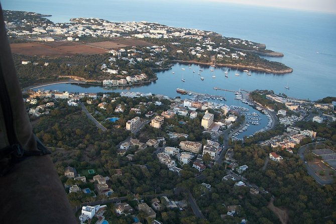 private-hot-air-balloon-ride-in-mallorca-with-champagne-and-snacks-2