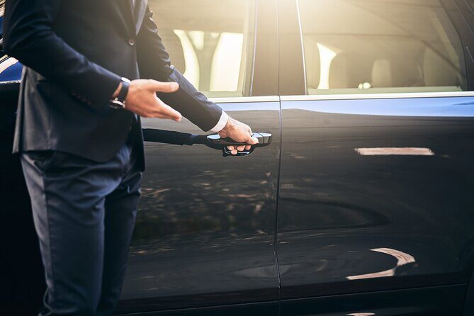 Private HRG Airport Transfer Service - Key Points