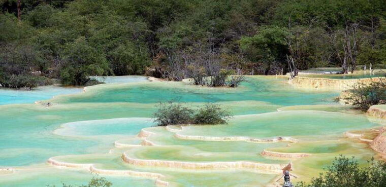 private-huanglong-park-day-tour-by-bullet-train-from-chengdu