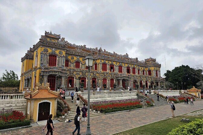 Private Hue City Tour with Hai Van Pass From Hoi An or Da Nang - Exploring Vietnam’s Heritage and Scenery: Private Hue City Tour with Hai Van Pass from Hoi An or Da Nang
