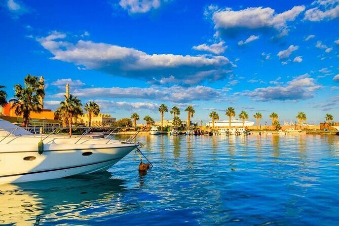 Private Hurghada Top Highlights City Tour with Shopping Stop - FAQs