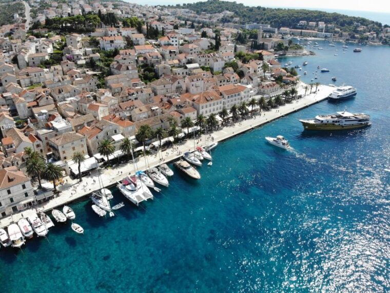 private-hvar-and-pakleni-islands-boat-cruise