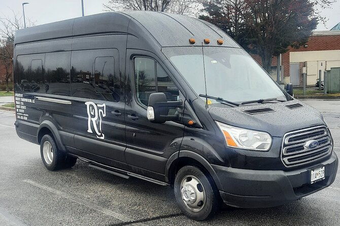 private-iad-airport-transfer-up-to-14-passengers-washington-dc