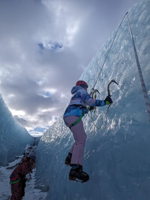 private-ice-climbing-at-solheimajokull