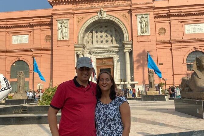 Private inclusive day Tour To Pyramids of Giza & Egyptian Museum and The Bazar. - Overall Experience