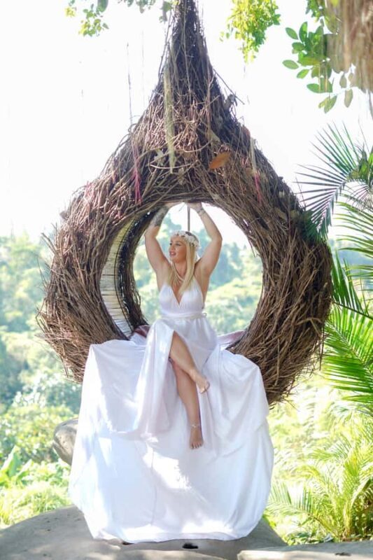 Private Instagramable Ubud tour and personal photographer - The Sum Up